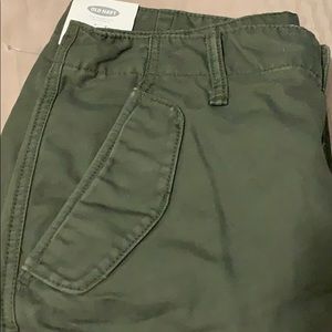 COPY - Old navy cargo pants new size 33x30 olive …